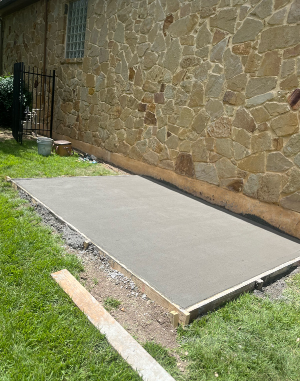 Concrete patio installation and extensions in Austin TX